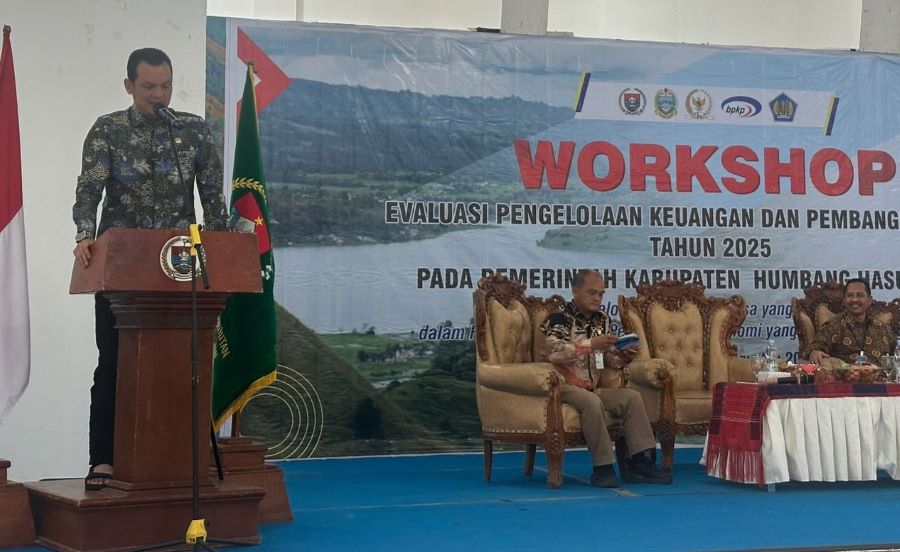 Martin Manurung Tekankan  Penggunaan Dana Desa secara Transparan dan Terarah